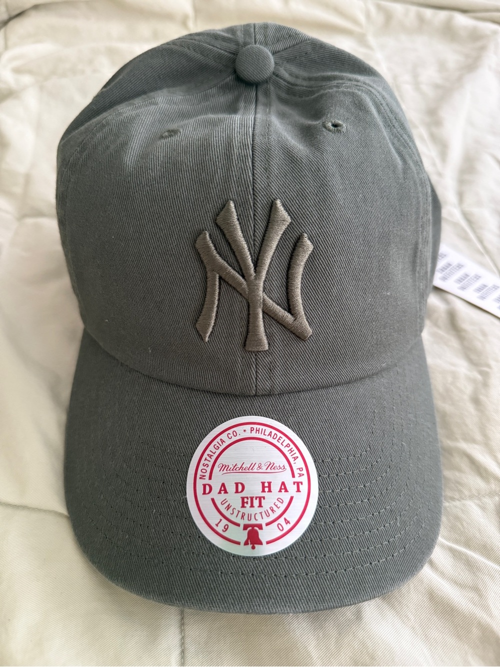 Mitchell & Ness MLB New York Yankees Olive Green Tonal Logo Adjustable Dad Hat - Picture 3 of 6